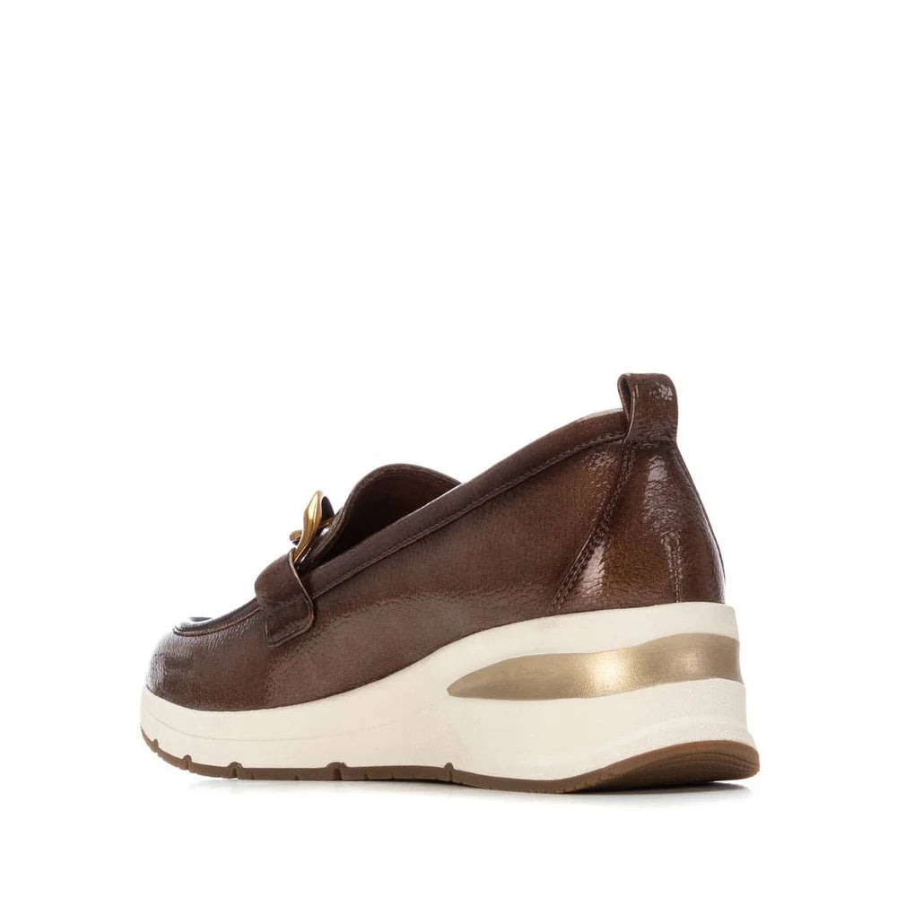 Xti Taupe slip on 144224
