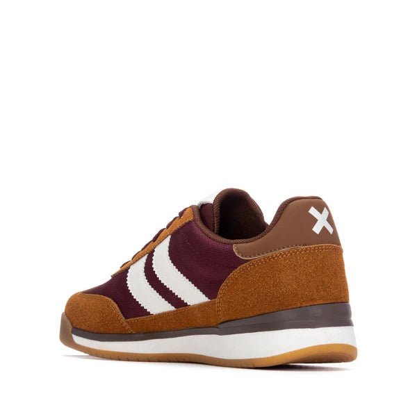 Xti Camel trainer 144587