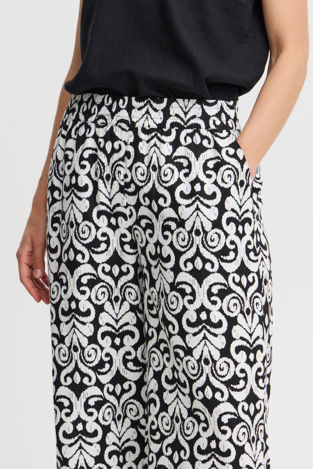 Byfalakka Crop Pants (Black Mix)
