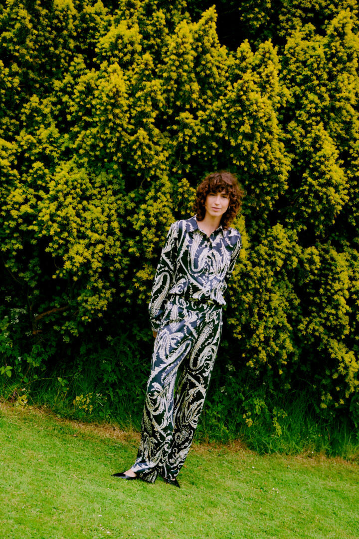 Byflair Shirt Black paisley