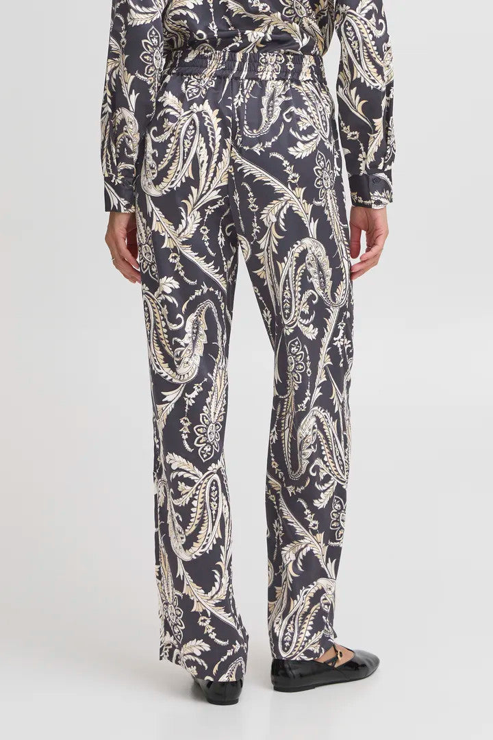 Byflair Pants (black paisley)