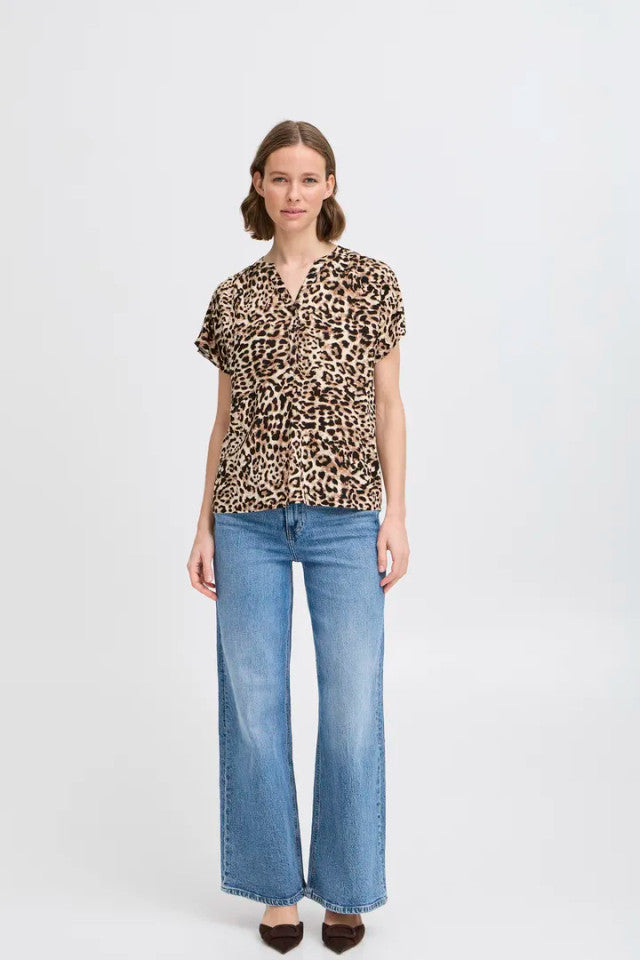 Bymmjoella v-neck top birch leopard