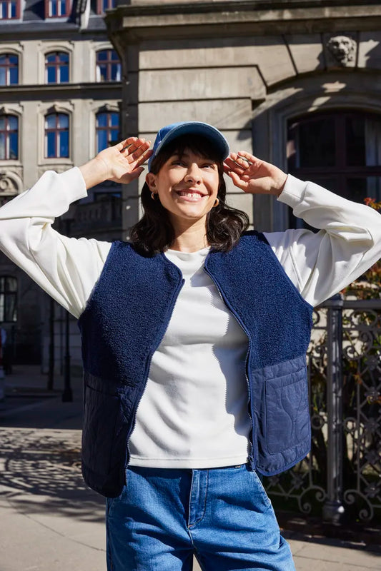 Frmikala Waistcoat (Navy)