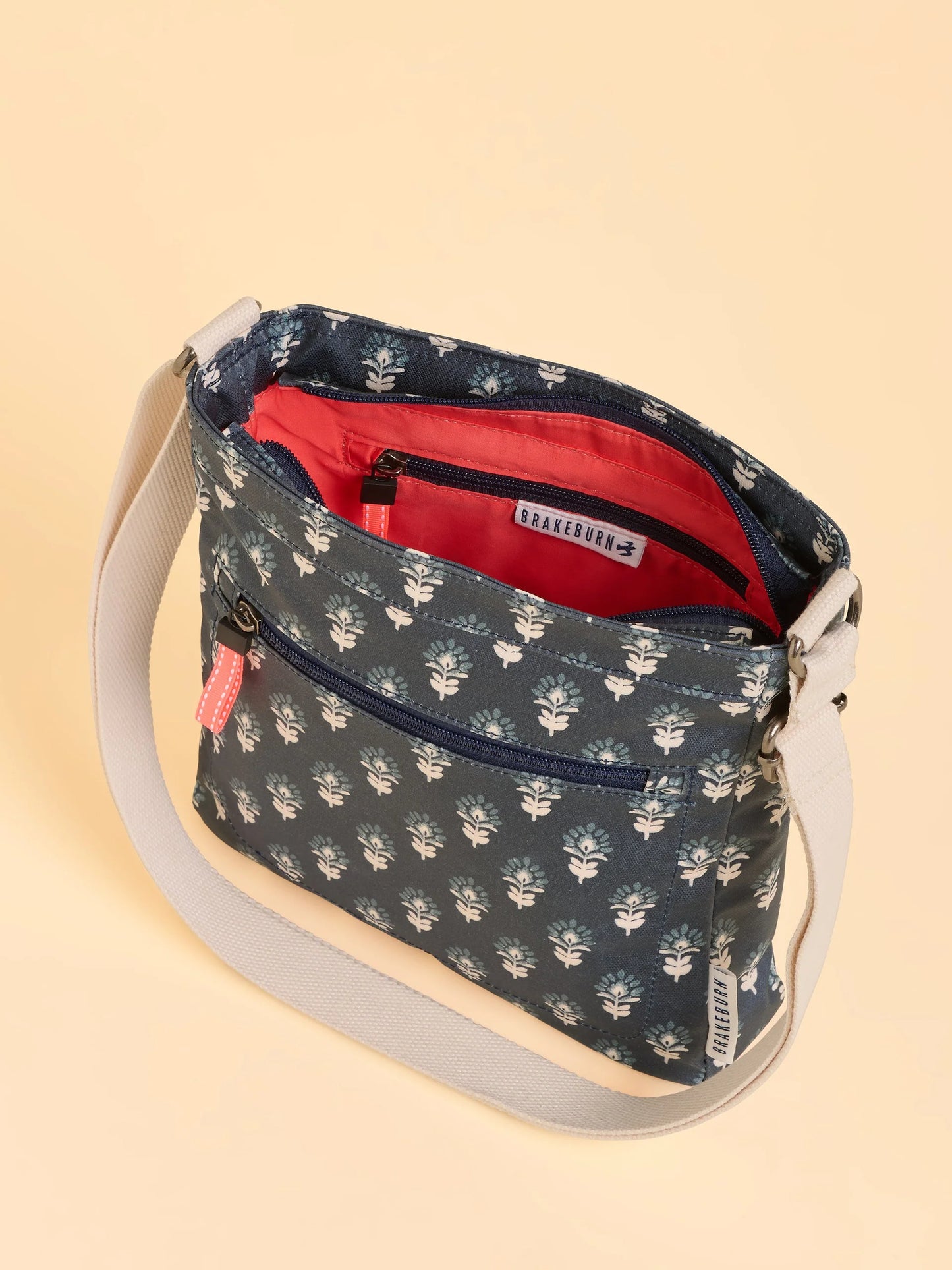 Brakeburn Henna crossbody bag