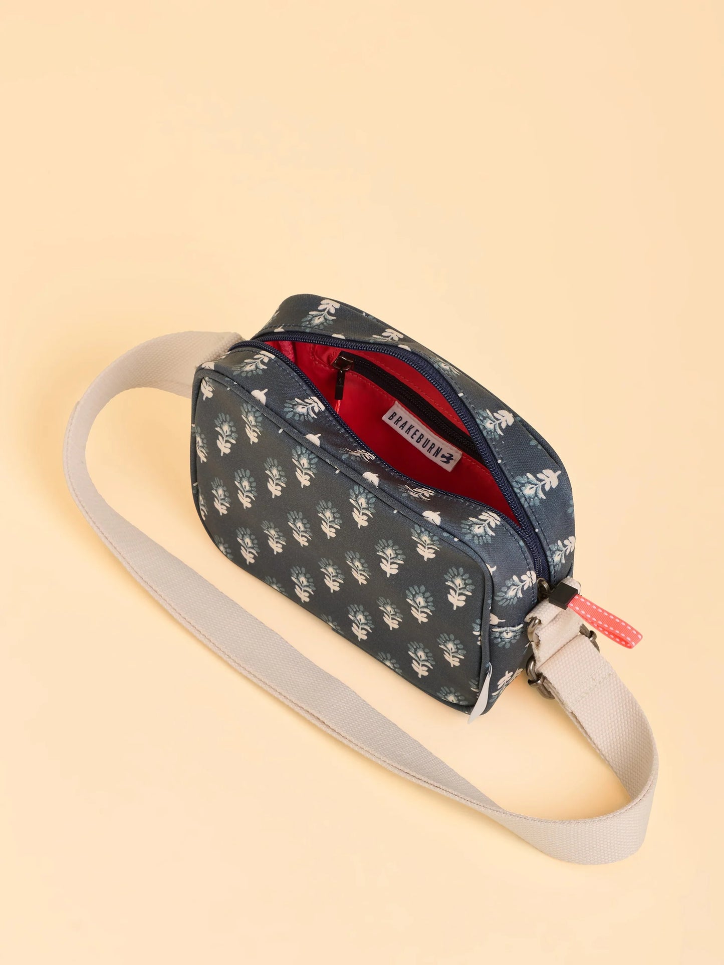 Brakeburn Henna box crossbody bag