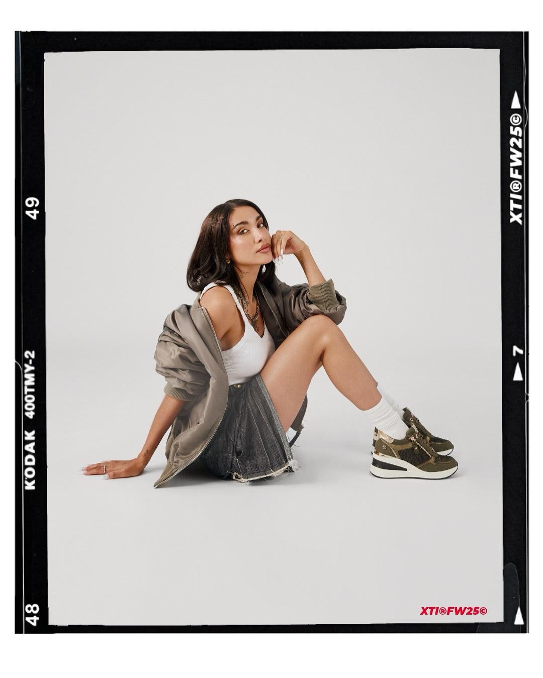 X.t.i 144379 khaki trainer