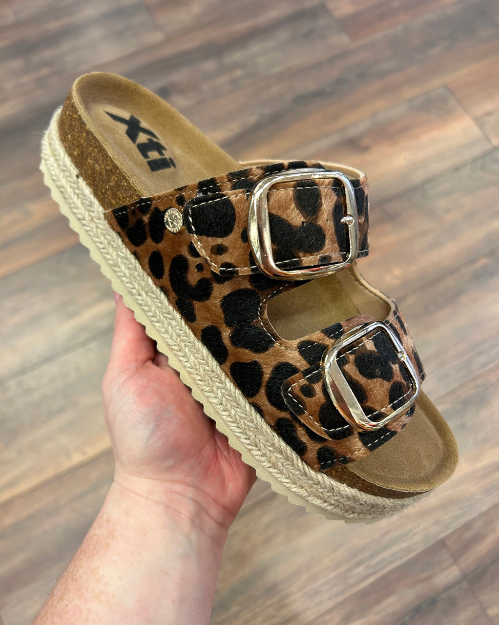 Xti Leopard Sandal 144601