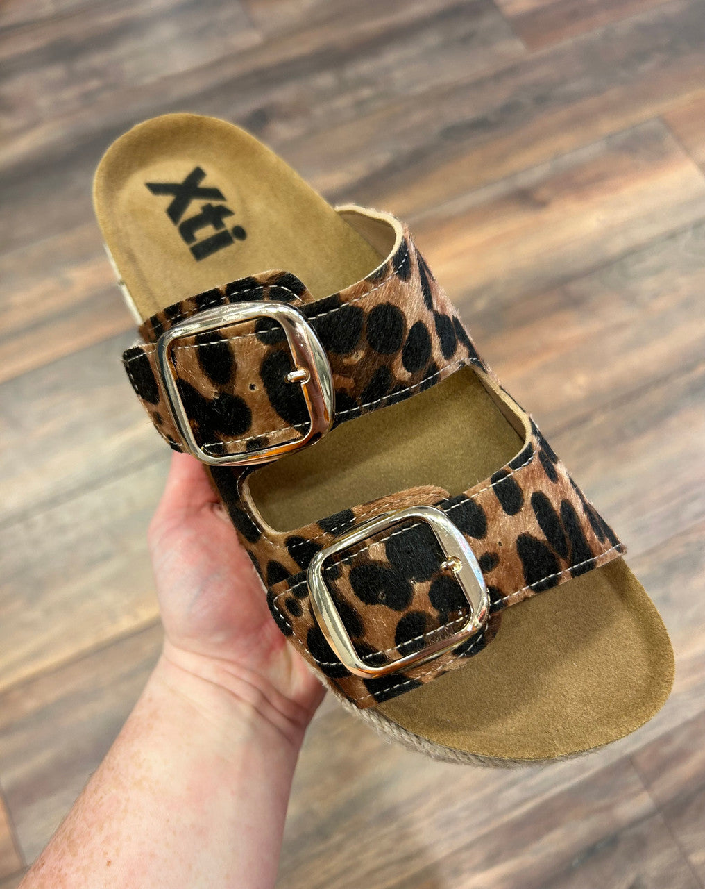 Xti Leopard Sandal 144601