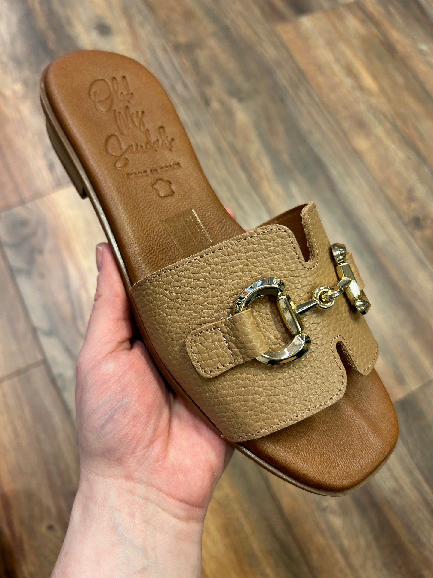 Oh my sandals 5872 taupe sandal