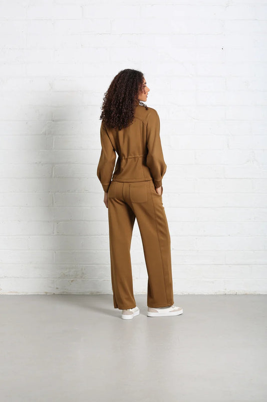Relax & Renew Cora Jogger Olive