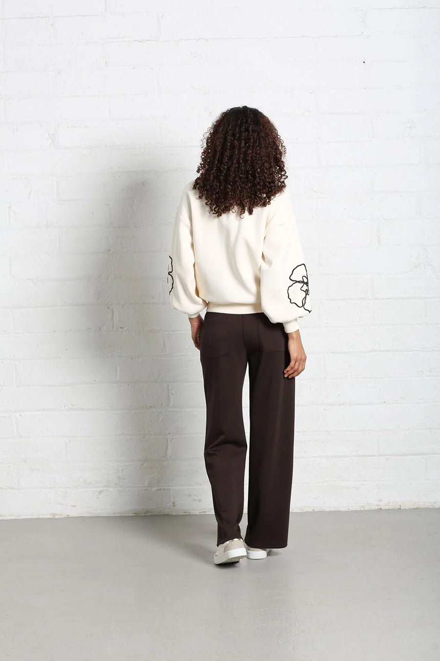 Relax & Renew Ruby Bomber Cream
