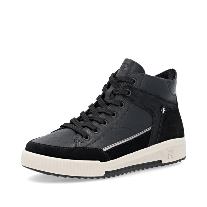 W0171-00 black high top sneaker