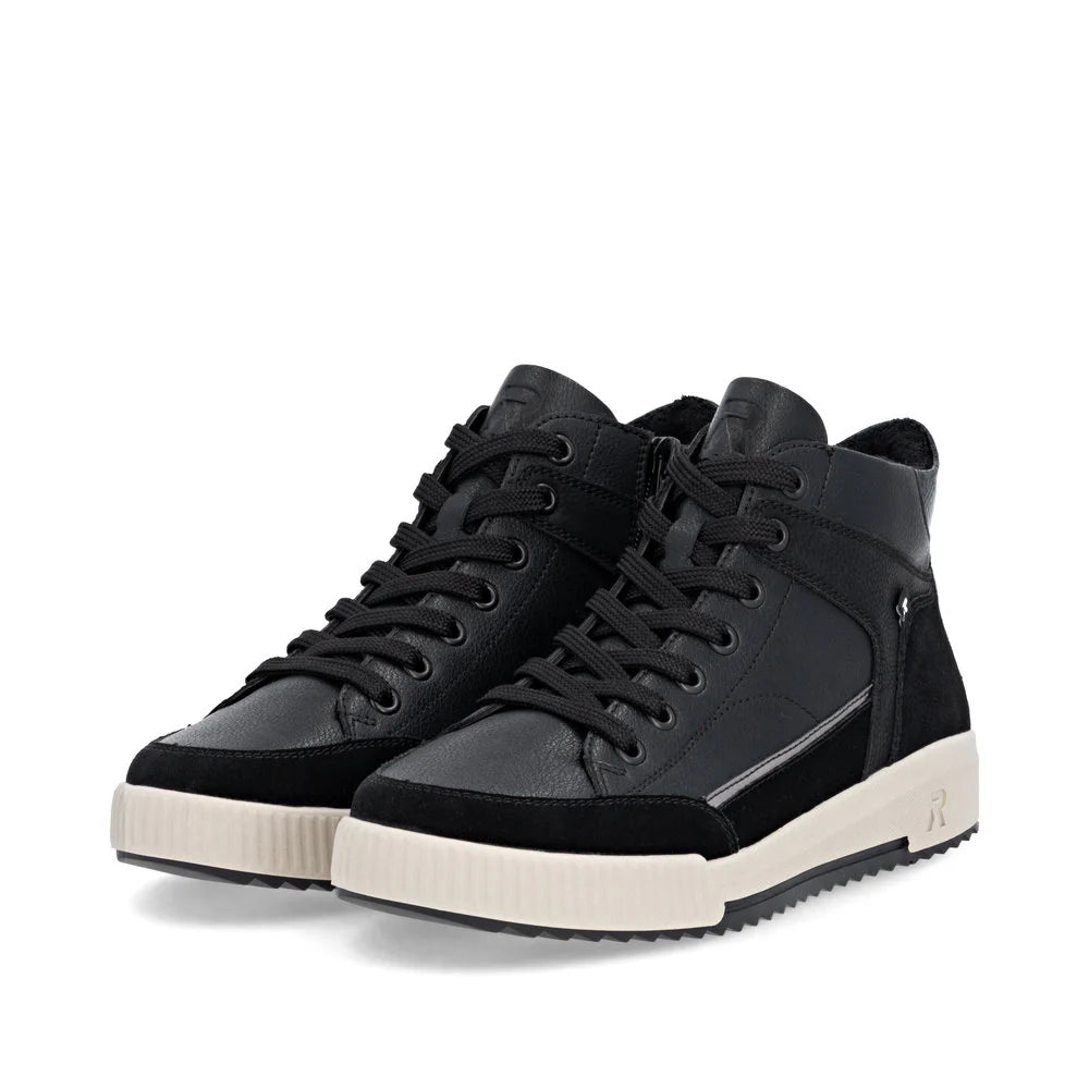W0171-00 black high top sneaker