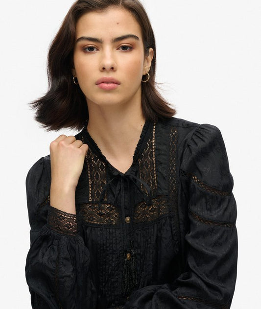 Woven Lace Long-Sleeved Blouse