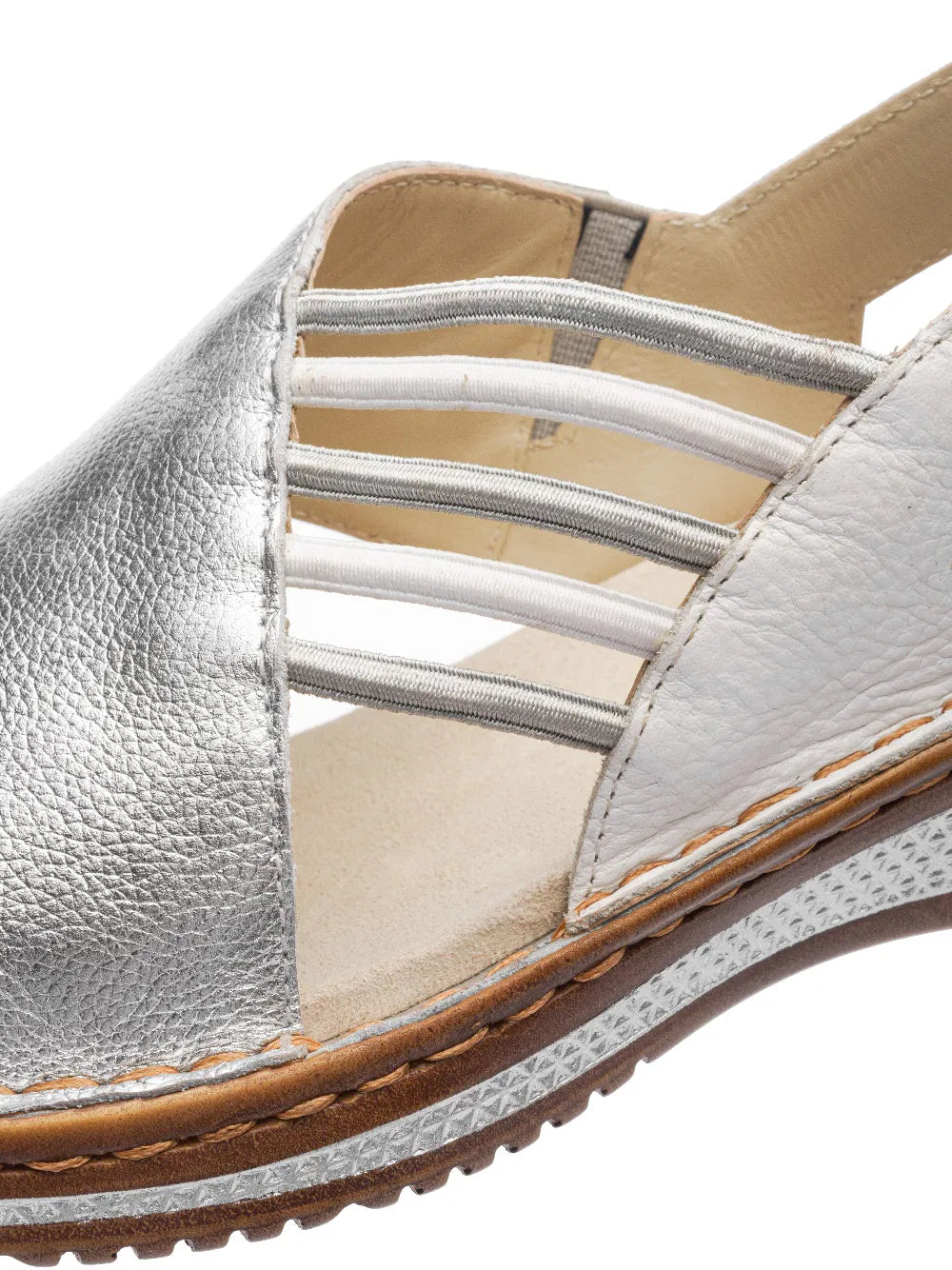 Ara Hawaii silver sandal 12-29012-12