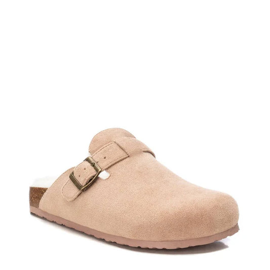 X.ti 143240 cream slip on