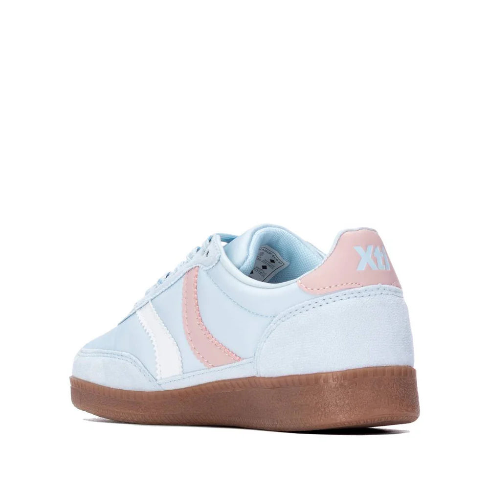 X.t.i 145052 blue trainer