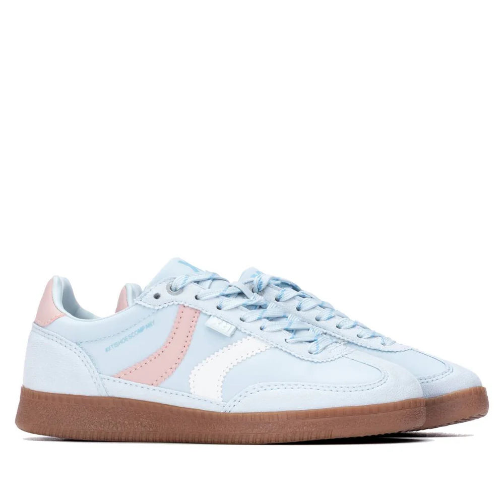 X.t.i 145052 blue trainer