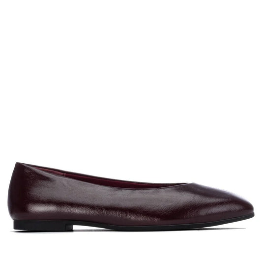 Xti Burgundy Ballerina Flat 146404