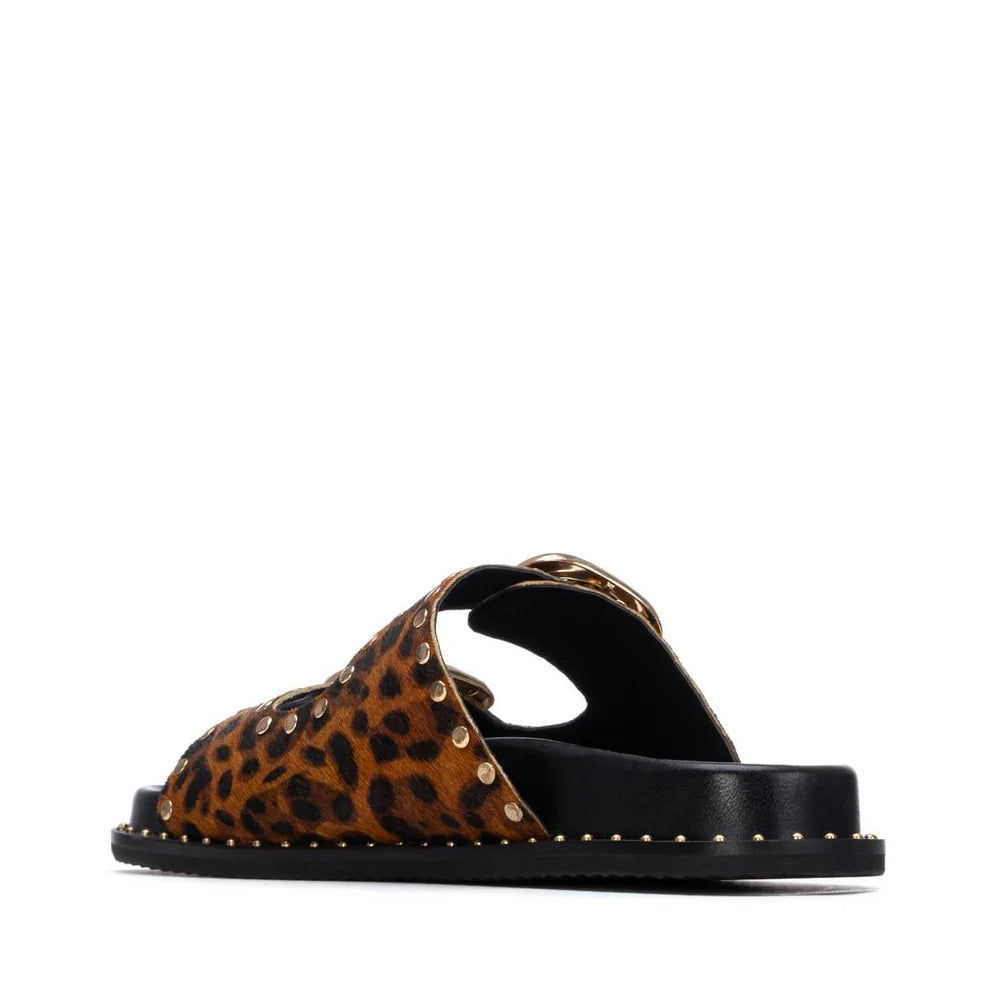 Carmela 163056 leopard sandal