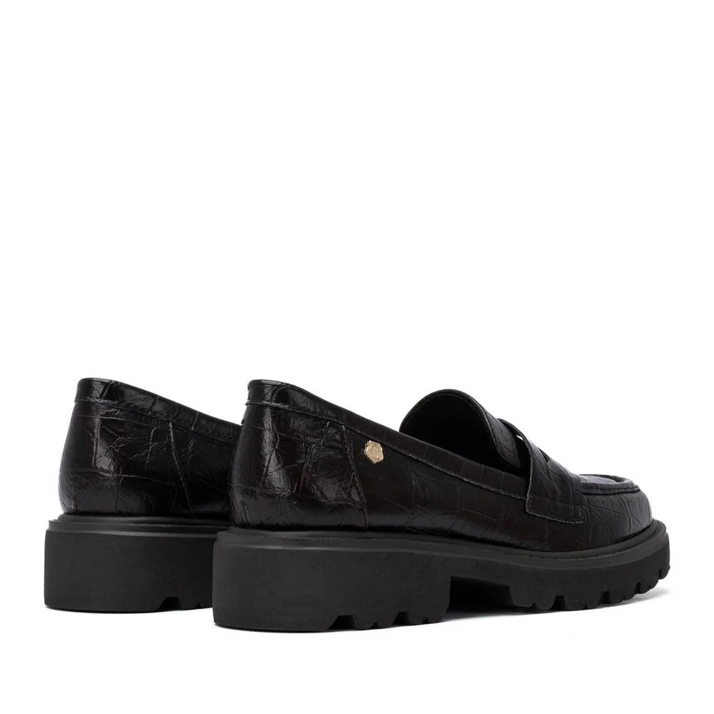 Carmela Black Loafer 164270