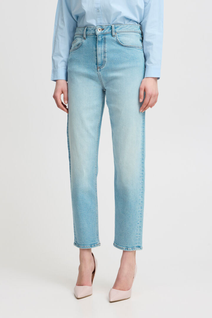 Byloetta Jeans (Light Blue)