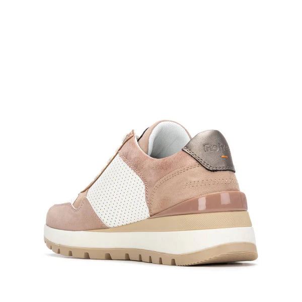Refresh 175126 nude trainer