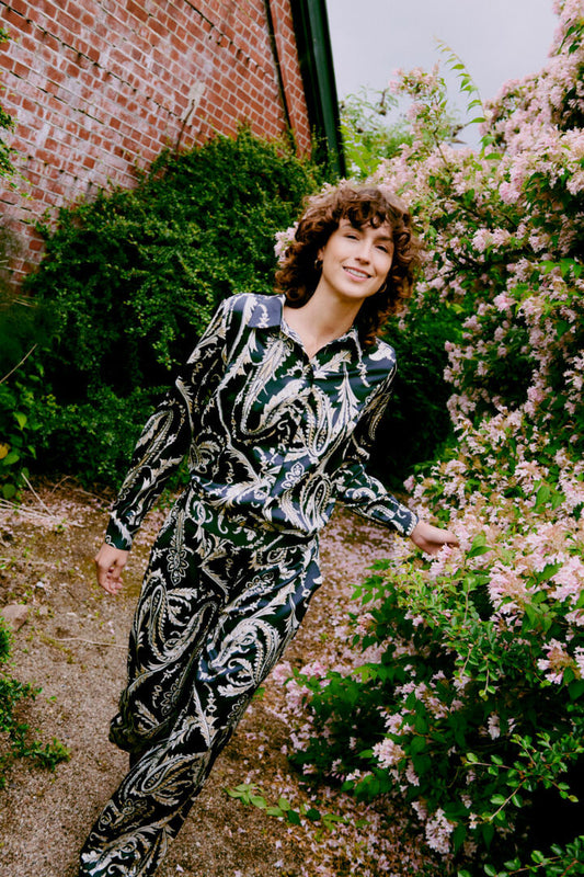 Byflair Pants (black paisley)