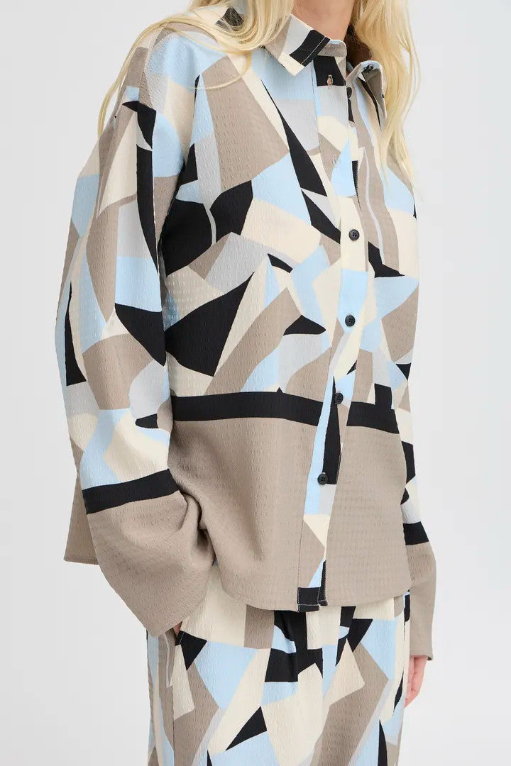 Byfavia Blouse (humus blocks)