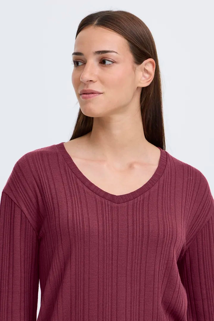 Bysmirna Vneck Top Port Royale