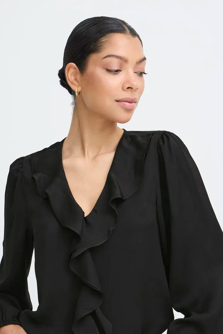 Byigomi Blouse