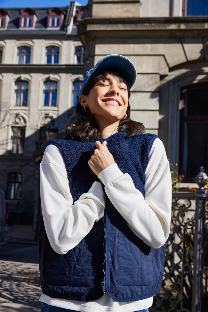 Frmikala Waistcoat (Navy)