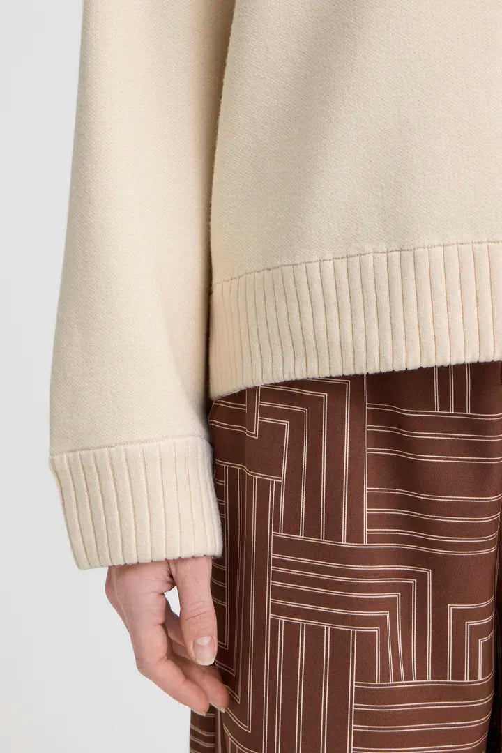 Byotari Jumper