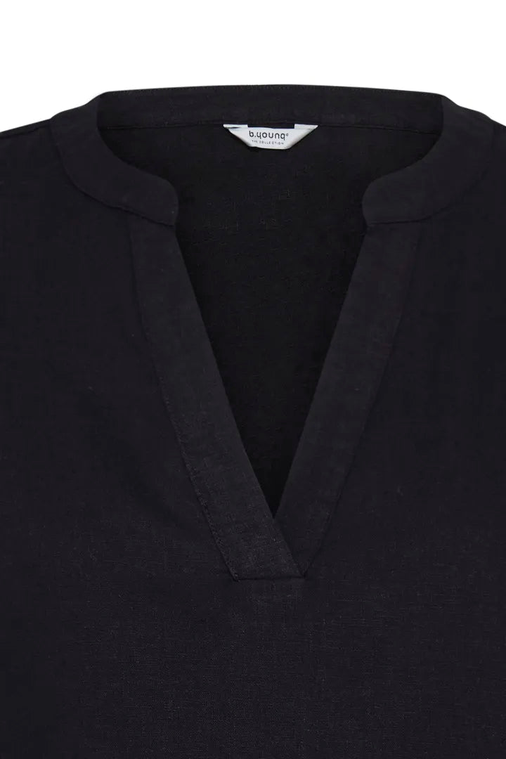 Byfalakka V Blouse (Black)
