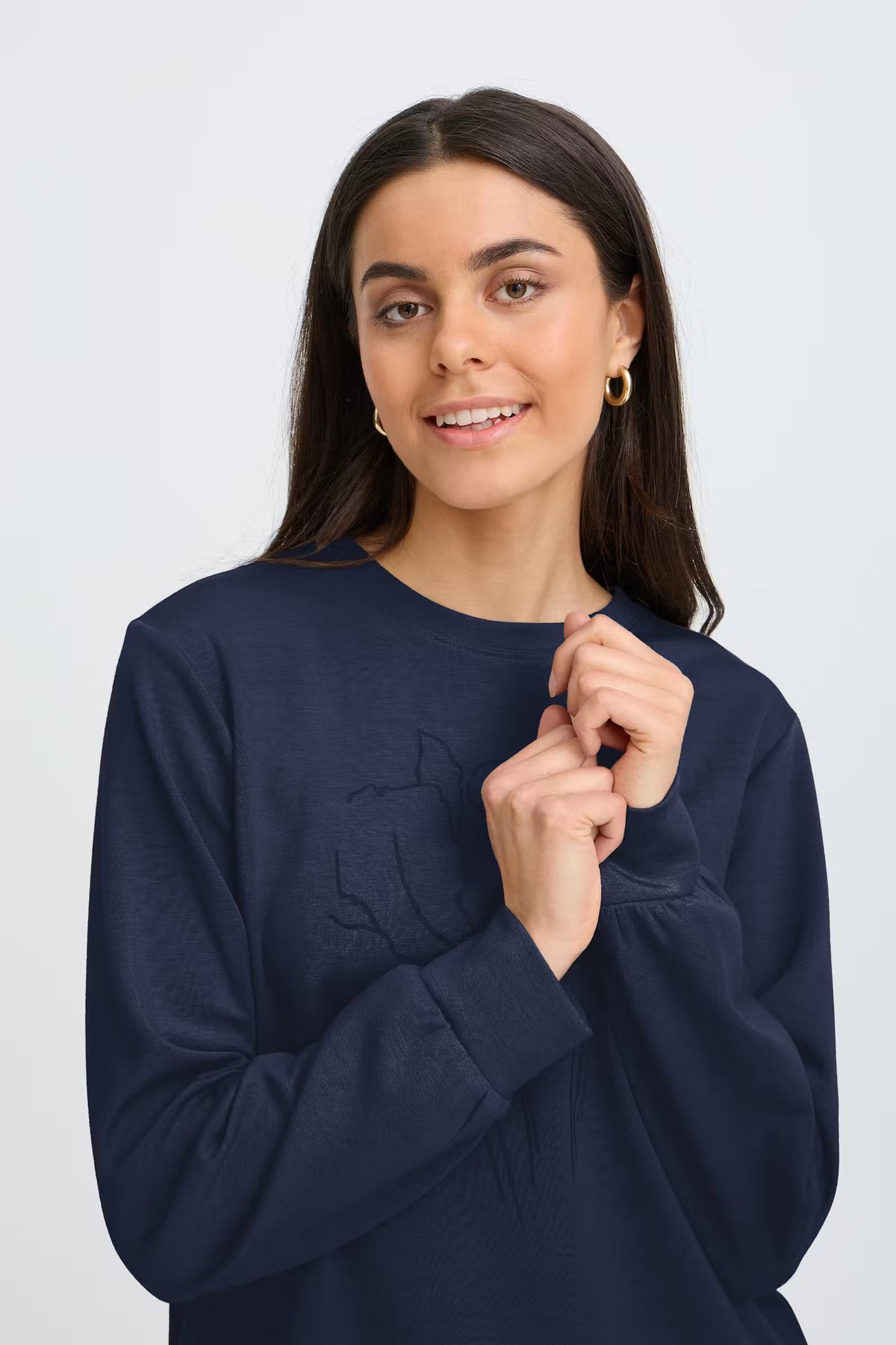 Fraurora Pullover (Draw Flower Navy Blazer)