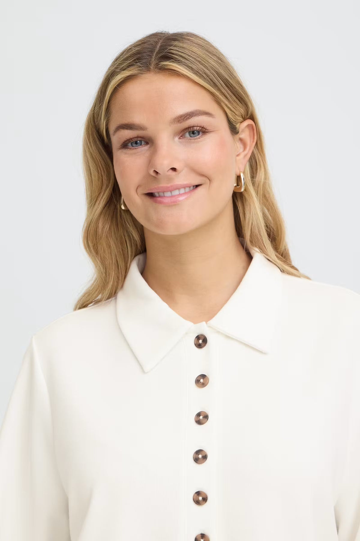 Fraurora Pullover 20 (White)