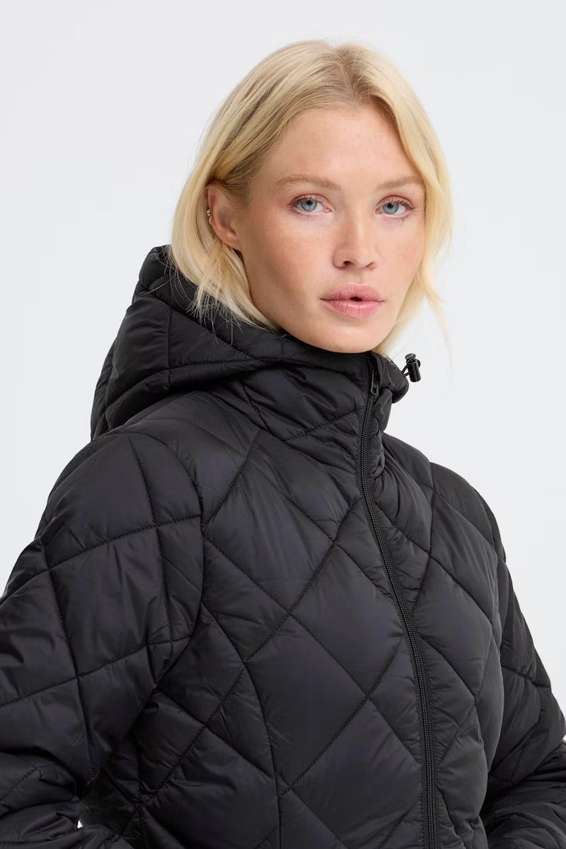 Byberta Coat (Black)