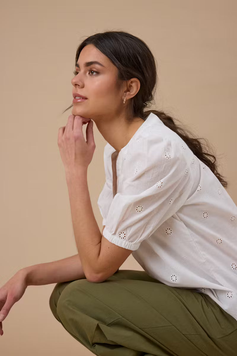 Frembriana Blouse