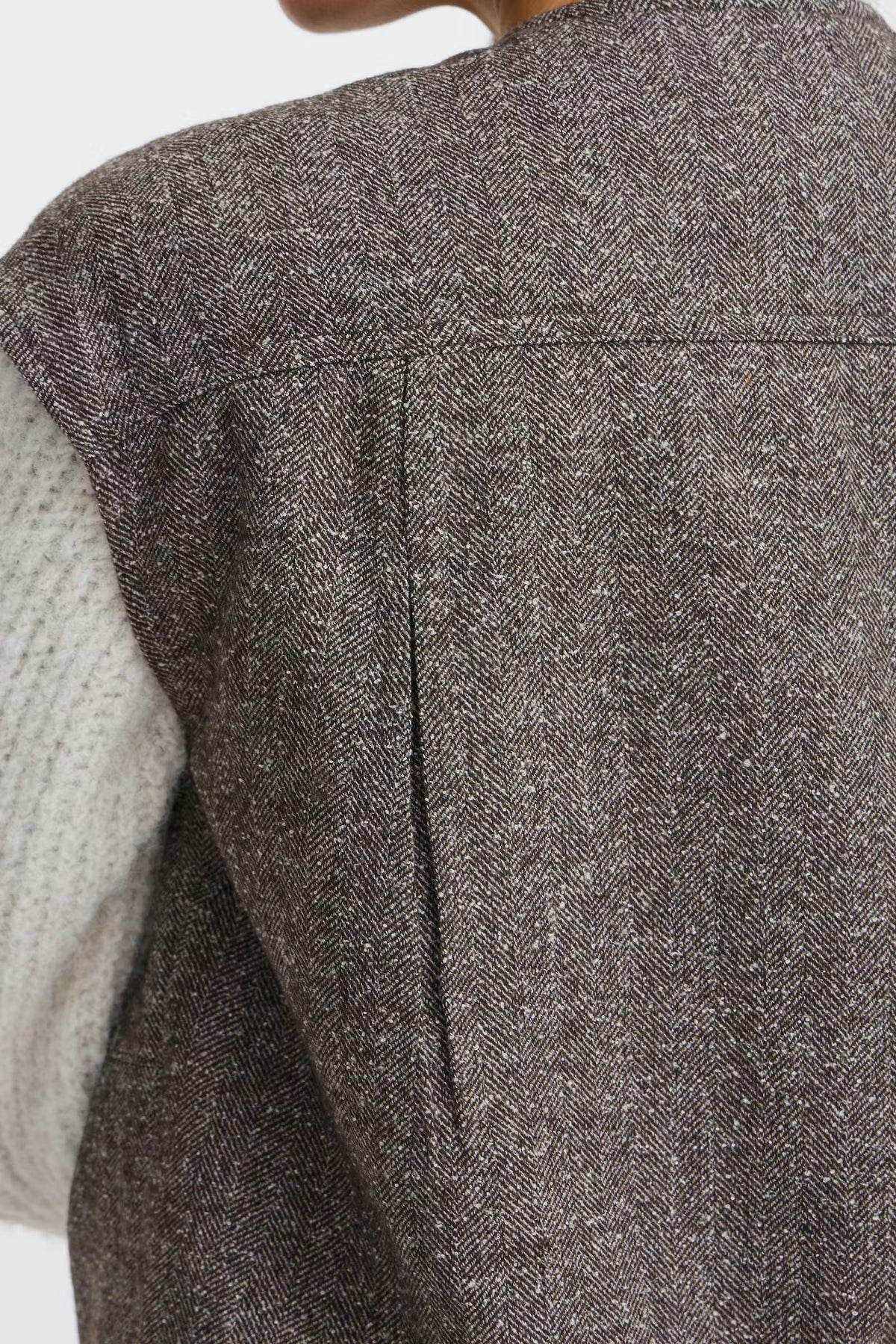 Frvea Vest