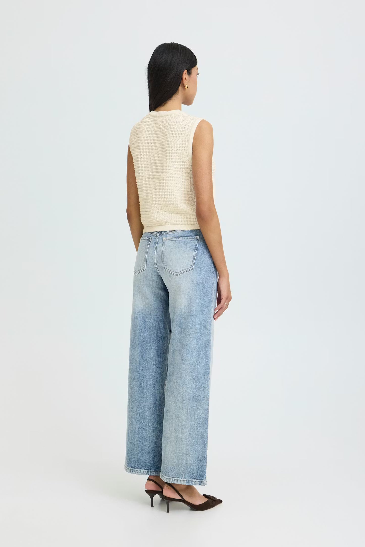 Bymikala Short Waistcoat