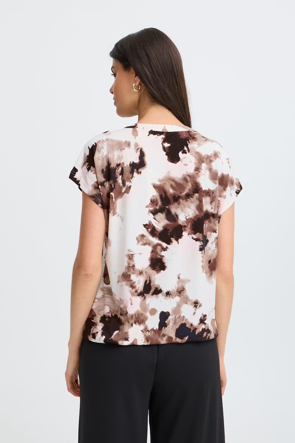 Frseen Tee 10 (Watercolour Bloom Rum Raisin)