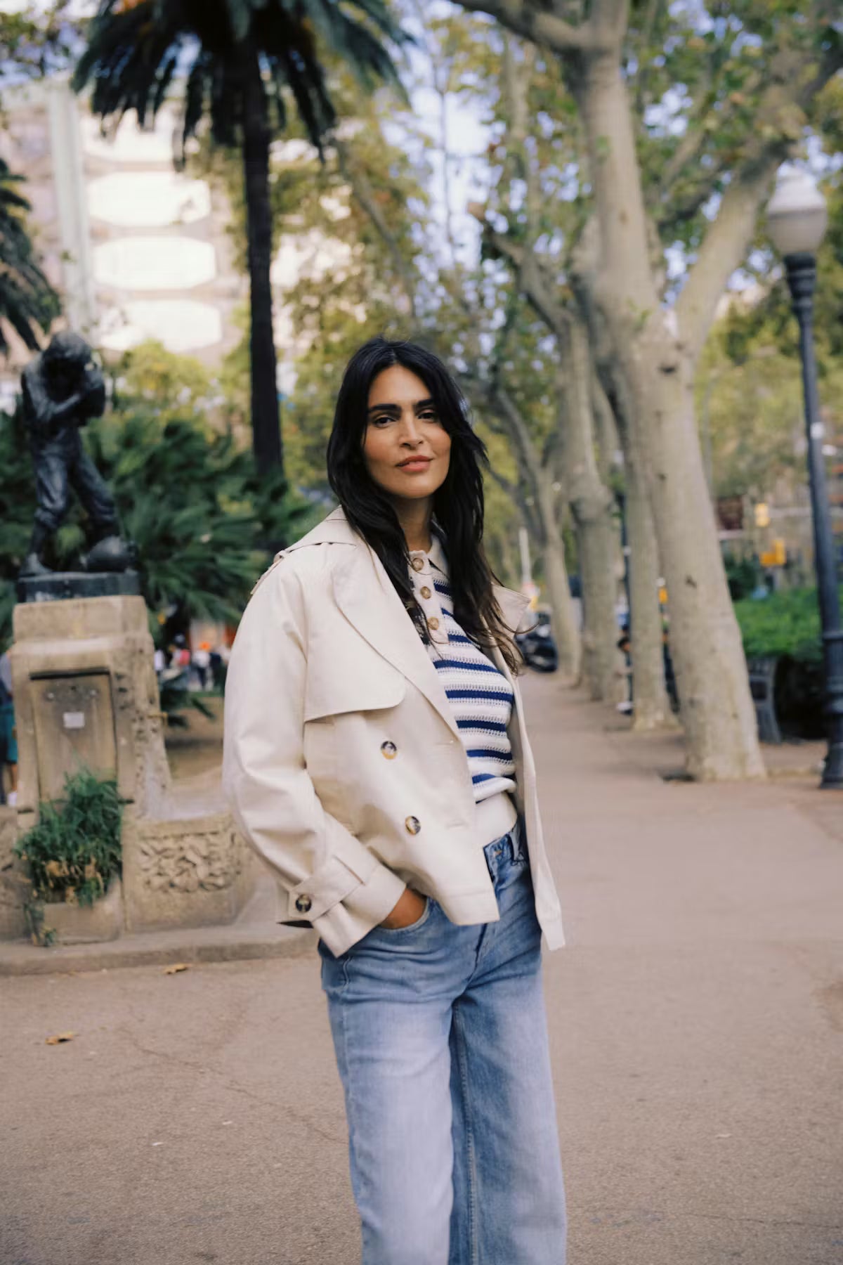Byamona Short Trench Coat