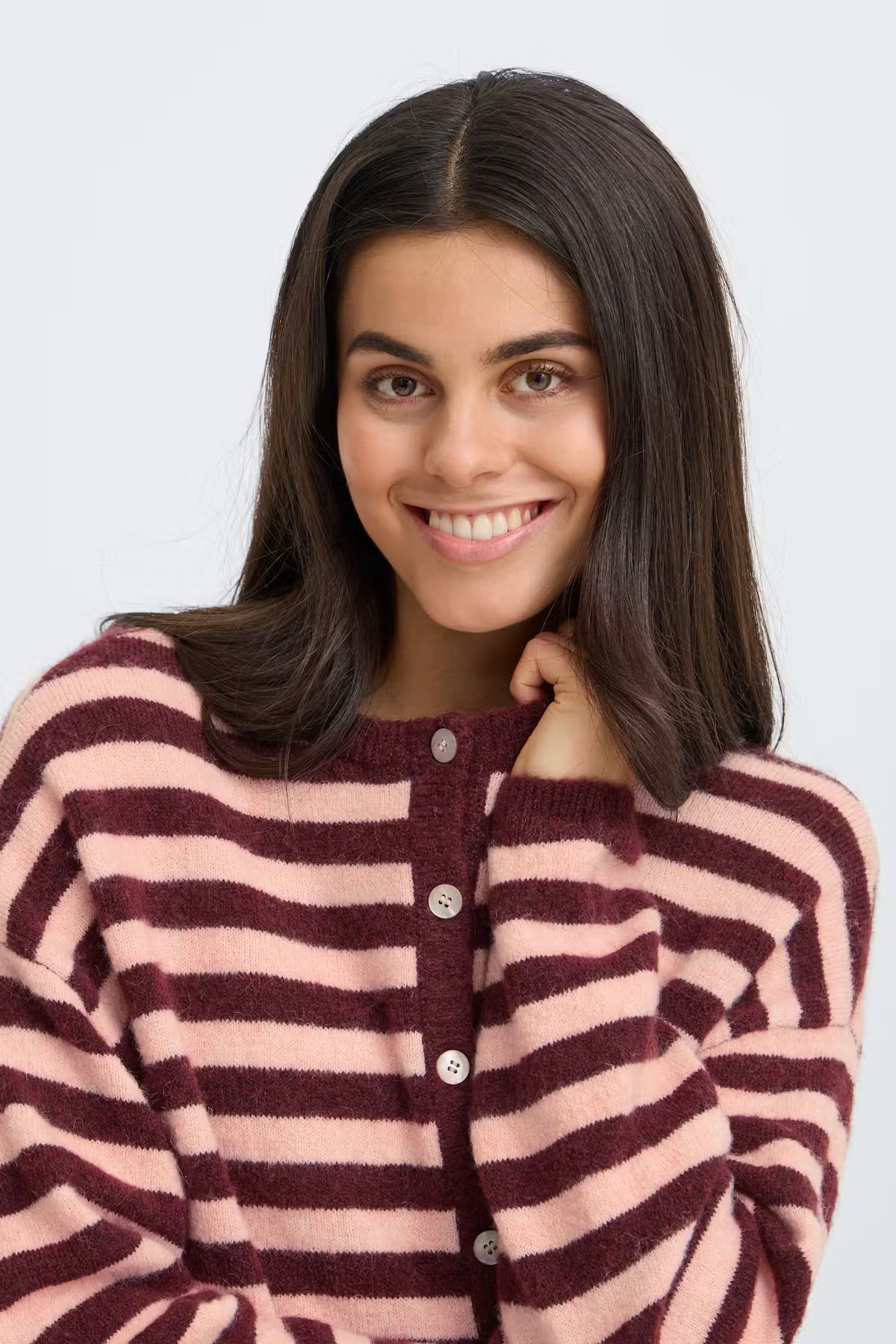Fridaa Cardigan
