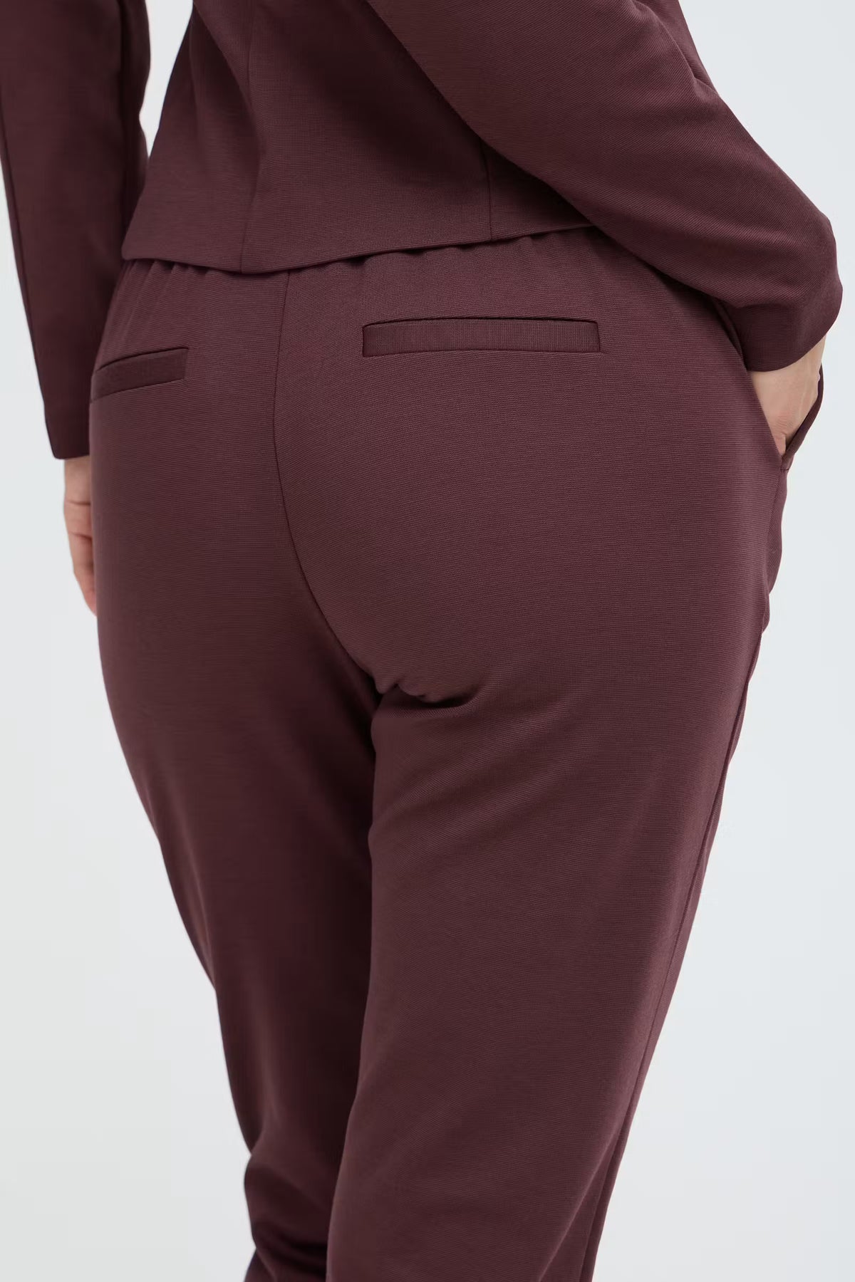 Rizetta Crop Pants (Fudge)