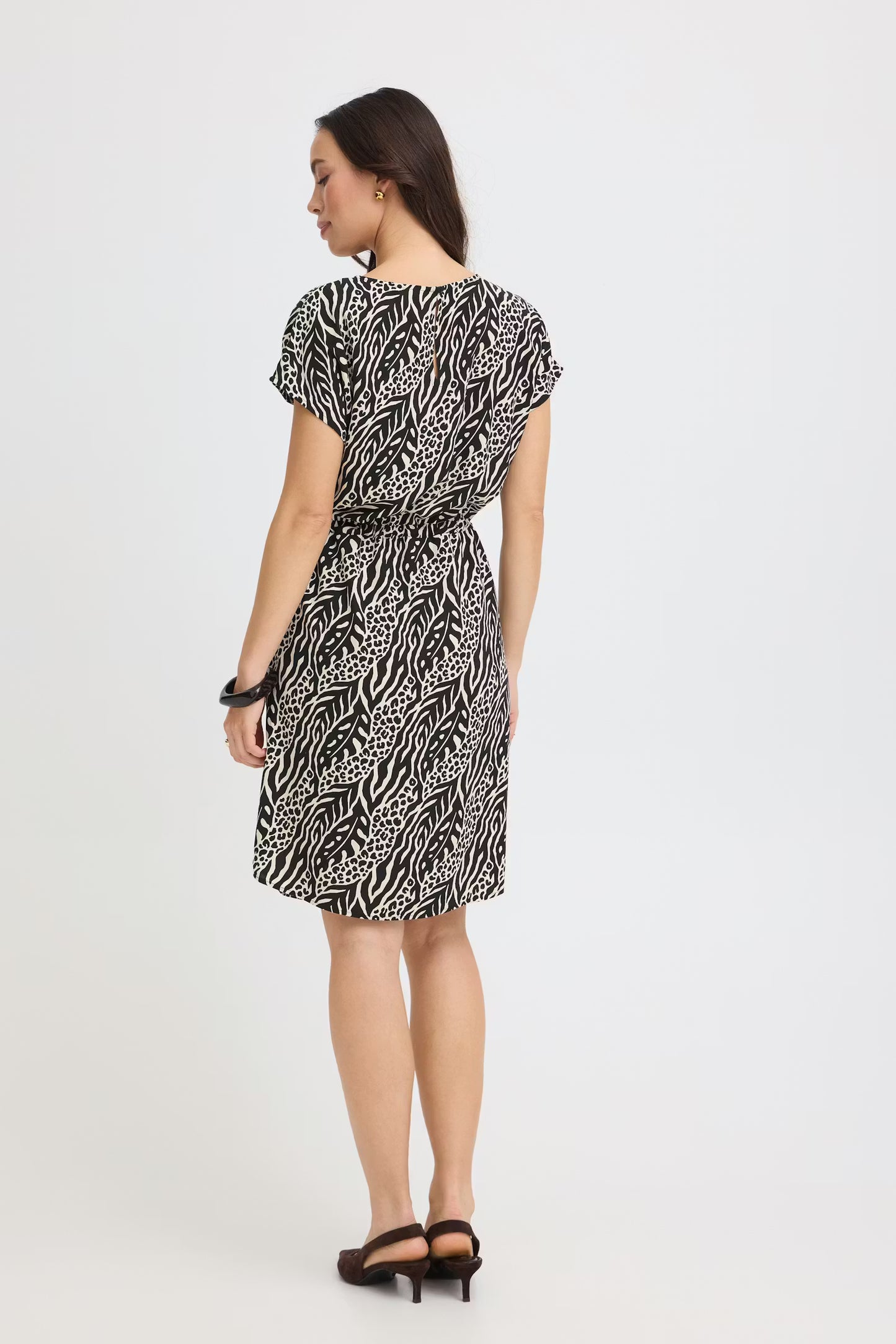 Bymmjoella O Neck Dress - Black