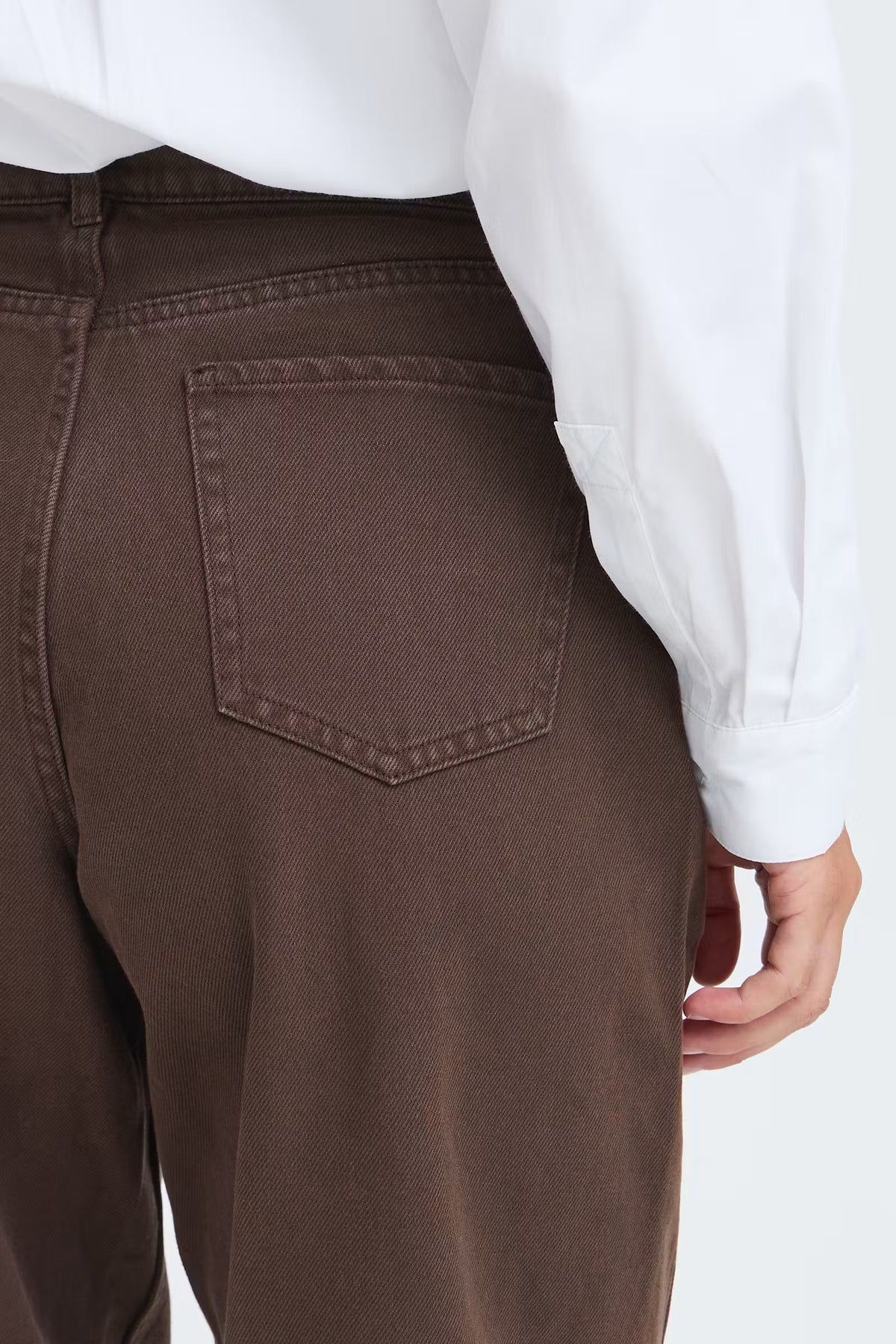 Bykamari Barrel Jean (Java)