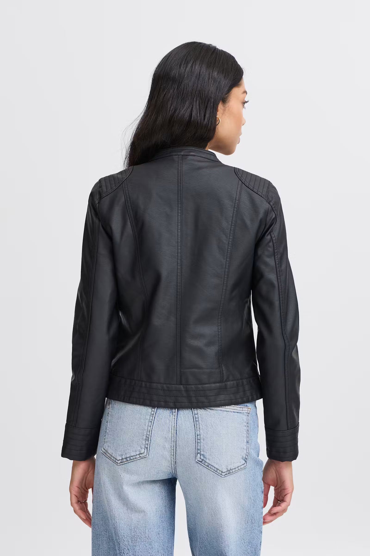 Byacom Jacket (Black)