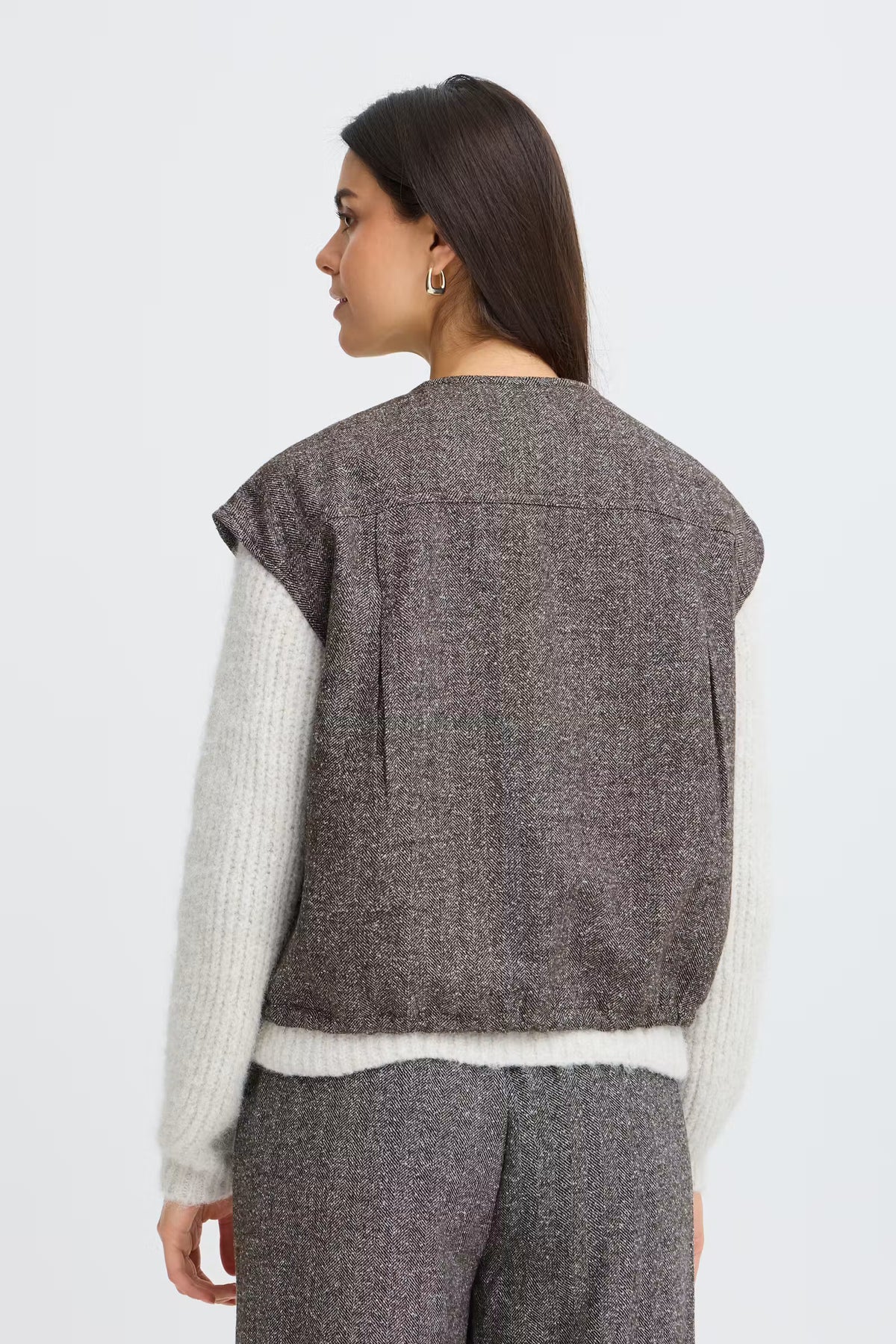 Frvea Vest
