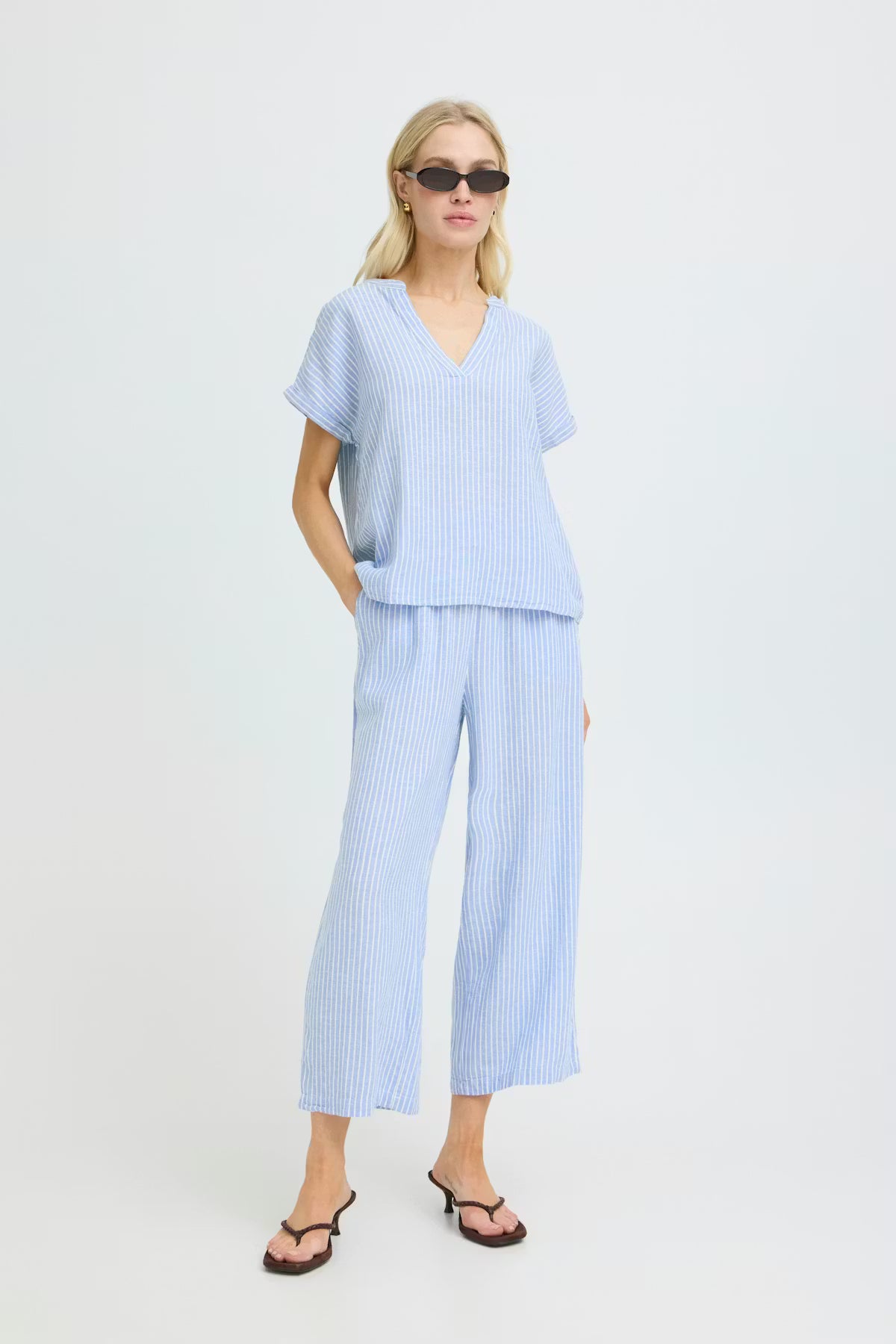 Byfalakka V Blouse