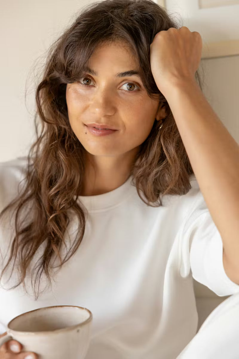 Fraurora Pullover (Whisper White)